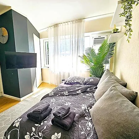 Hotel Cofy Rentals, A/c, Free Parking, Online Check-in! Tallinn